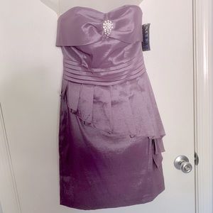 New Romeo & Juliet Couture Dress, Medium